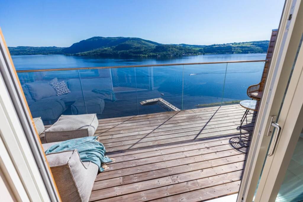 Mjossuite With Lovely View Ringsaker Exterior photo